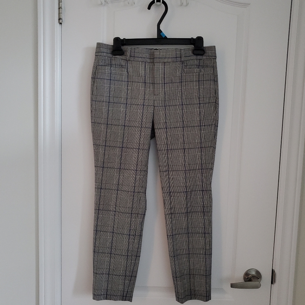 BNWOT Banana Republic Sloan Plaid Trousers.